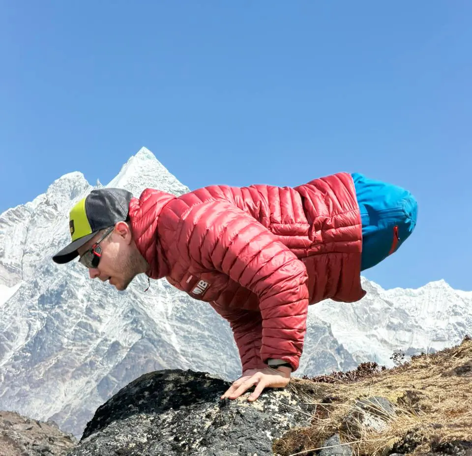 Rustam Nabiev everest summit