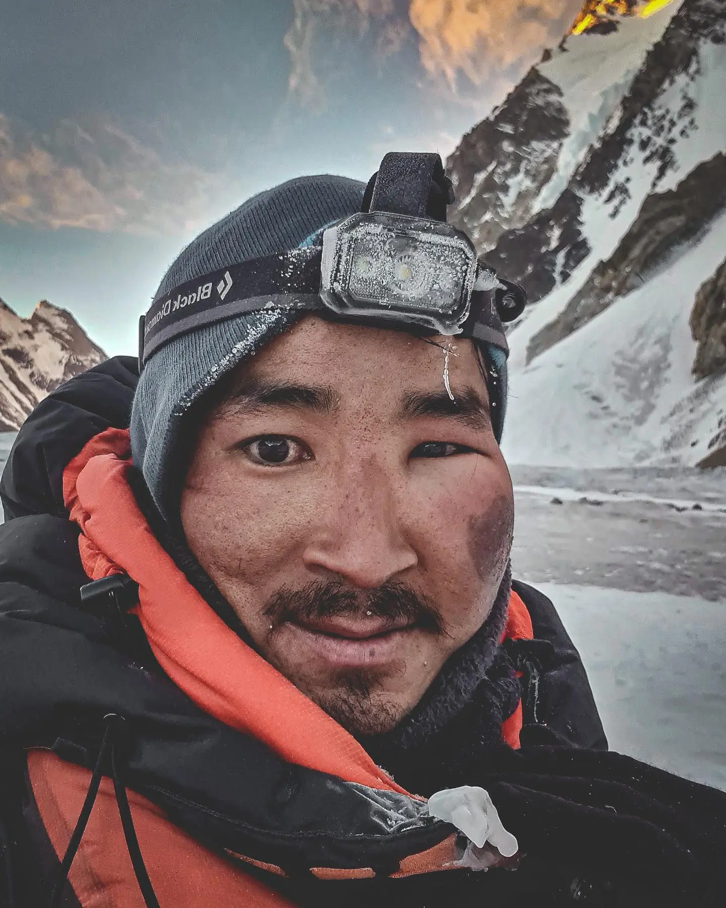 Gelje Sherpa hero nepalais everest