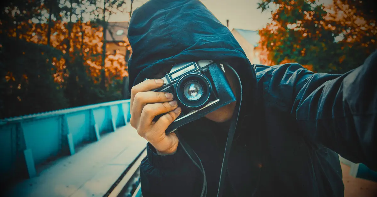 مؤثرو السفر والسياحة المفرطة تأثير إنستغرام