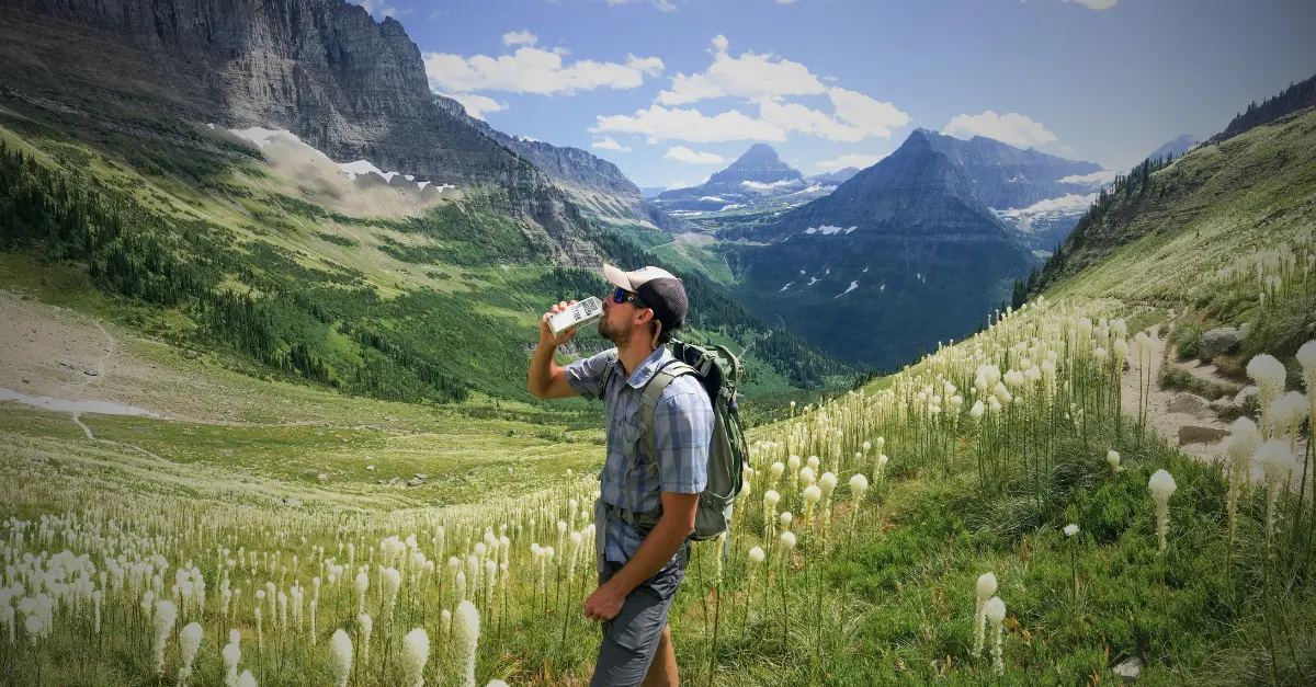 Combien d’eau boire en randonnée pour rester bien hydraté ?
