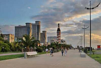 ville Géorgie – voyage à Racha depuis Tbilissi  Batumi